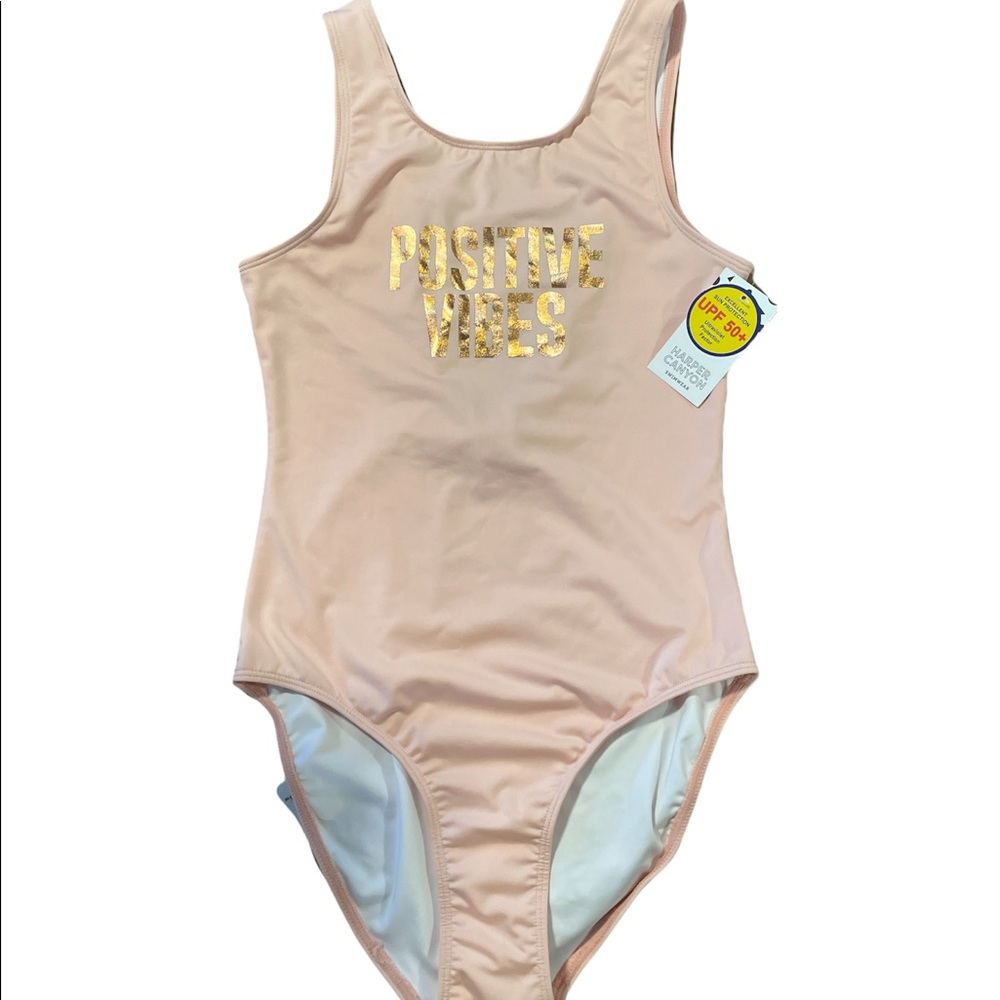 Harper Canyon 💗 Swimsuit